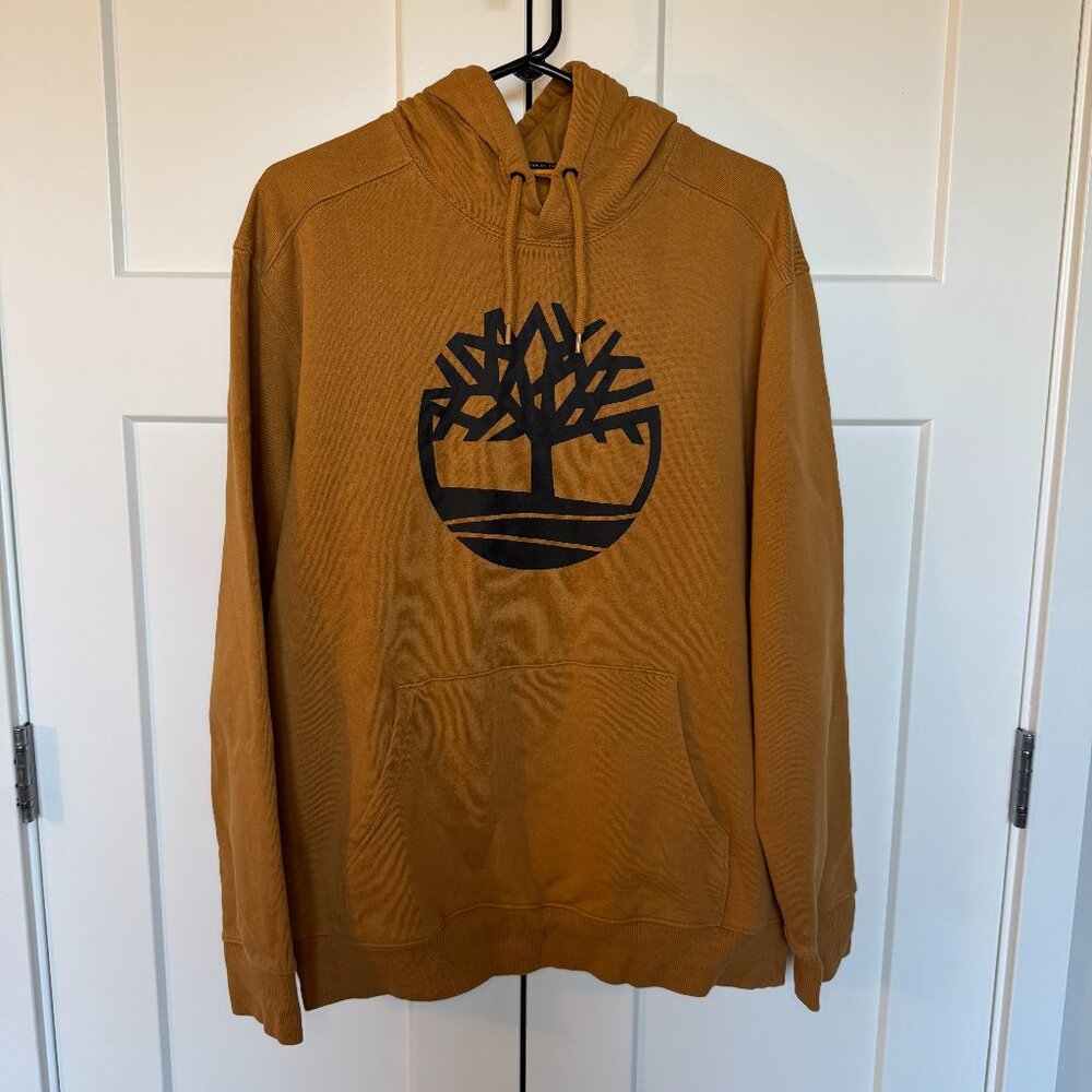 Timberland Men’s Kennebec River Tree Logo Hoodie Sweatshirt Wheat / Black Size L